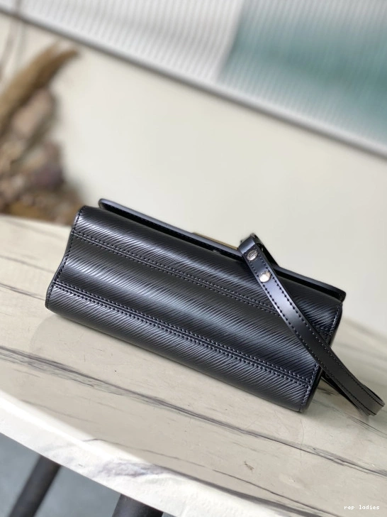 Cheap LOUIS VUITTON TWIST MM-23*17*9.5CM 0816